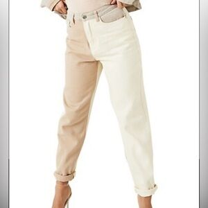 Missguided Riot Neutral Patched High Rise Mom Jean Size 6